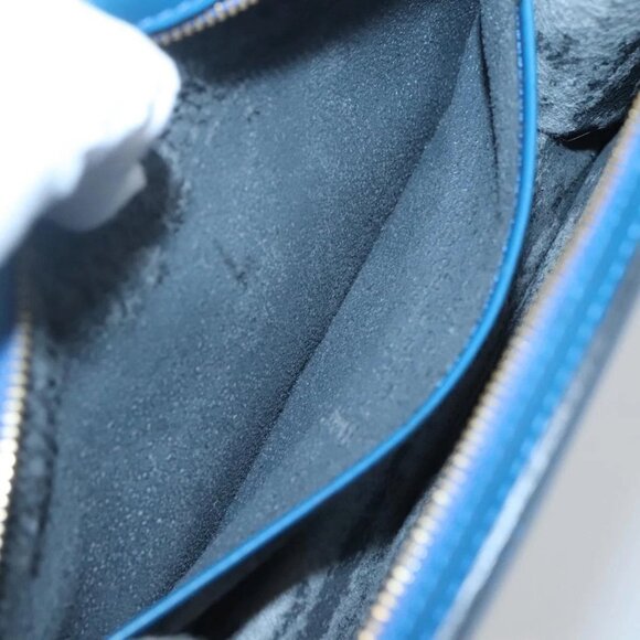 LOUIS VUITTON Epi Trousse Crete Pouch Blue M48405 LV Auth 126015 - Picture 9 of 16